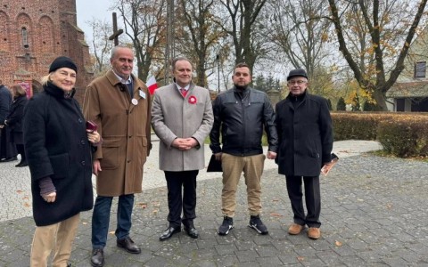 Schowek_11-13-2025_01