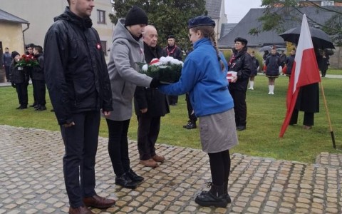 Schowek_11-13-2025_02