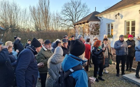 Schowek_11-23-2025_01